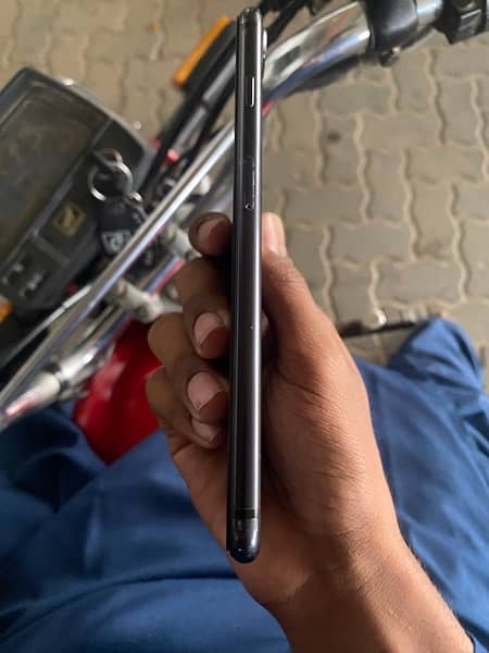 I phone 7plus 128gb pta approved exchange posible 5