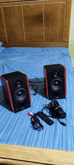 Edifier 1700BTS Bookshelf Speakers