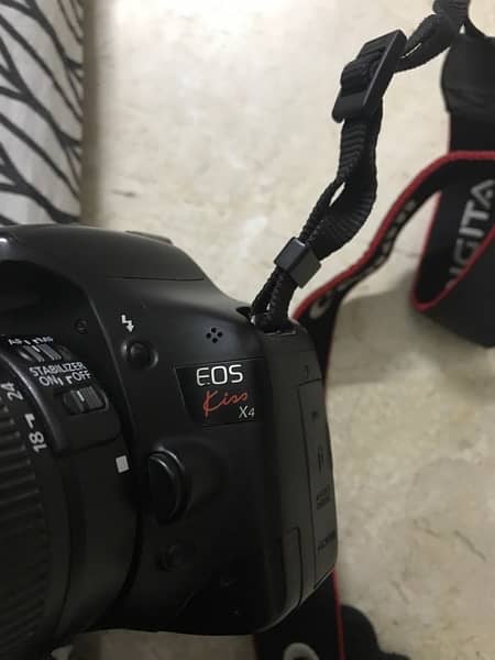 eos x4 canon camera with lens 2