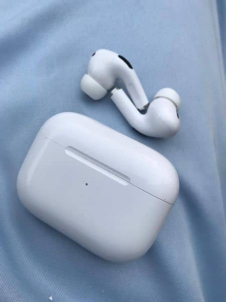AirPods Pro 2nd Generation 3