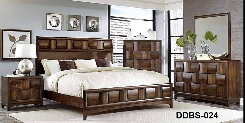 lUXERIOUS KING SIZE/QUEEN SIZE BEDS 12