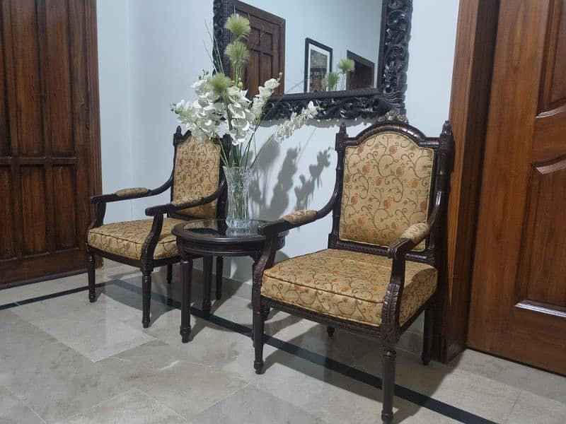Chinioti Coffee Chairs with Table 0