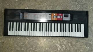 Yamaha PSR 210 & Yamaha PSR F50  03333687664 0