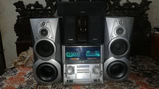 I am selling my sound system 0