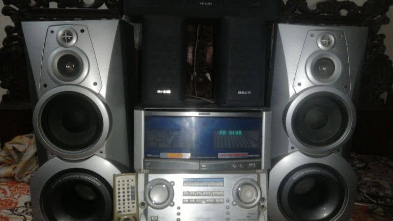 I am selling my sound system 5