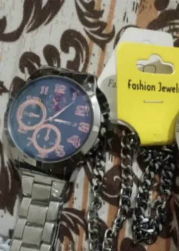 new Amazing deal one wrist watch with one silver platted chain for boy 1