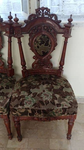 Dining Chairs for sale in Karachi 1