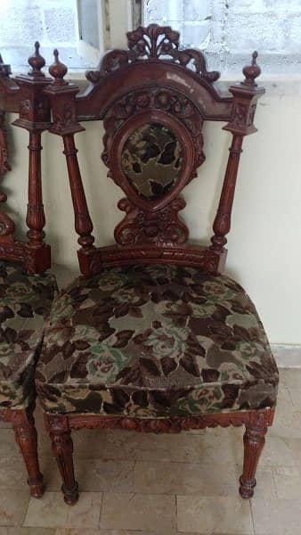 Urgent Sale - Dining Chairs for sale in Karachi 1