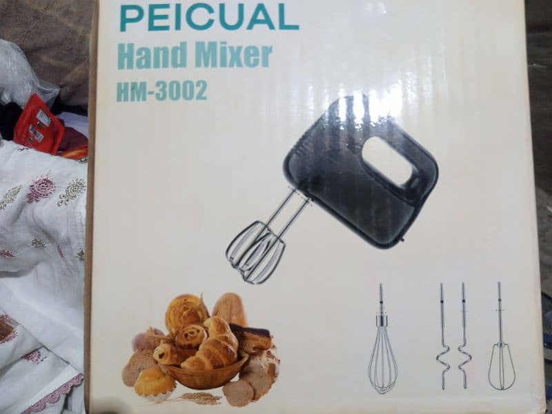 Electric Hand Mixer 1