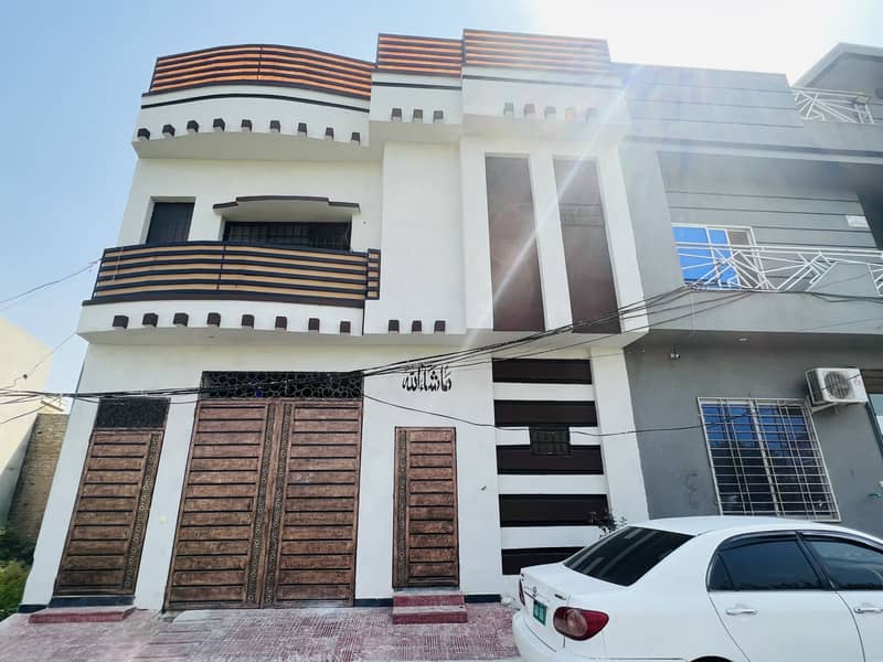6 Marla Used House For Sale In Sabz Ali Khan Town. 2