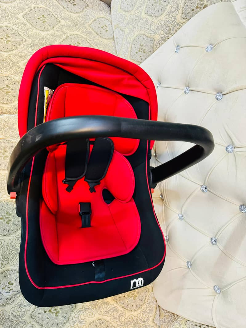 Mothercare Carry Cot & Car Seat Red & Black 1