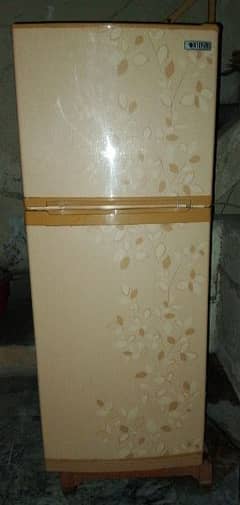 Orient Refrigerator,snow Ivo 135