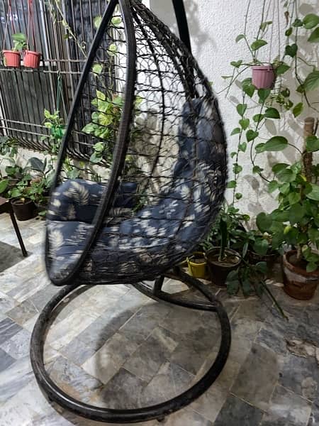 swing in good condition urgent sale 2