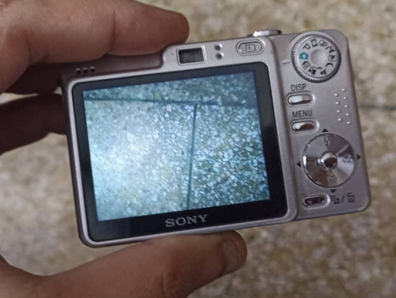 Original Sony digital camera DSC-W55 1