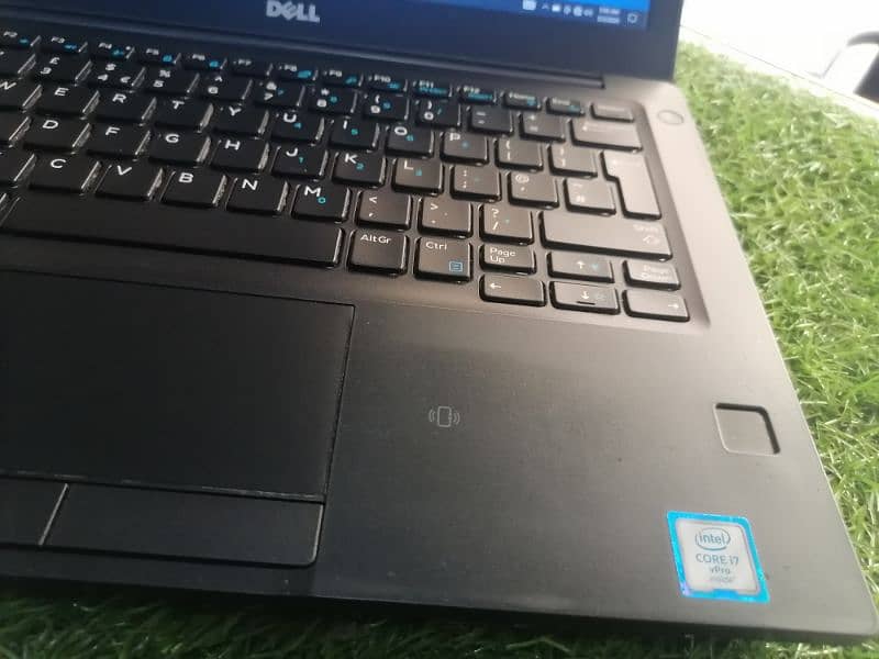 Dell 7280 i7 6th gen 6