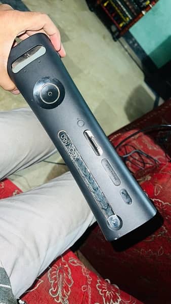 Xbox 360 good condition 320GB ram 4