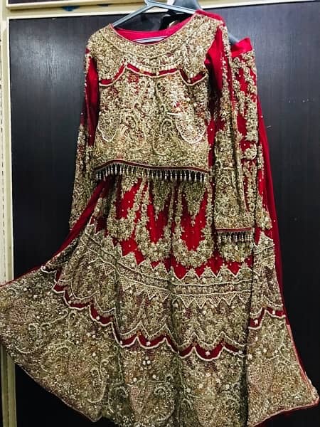 Latest heavy bridal dress 0