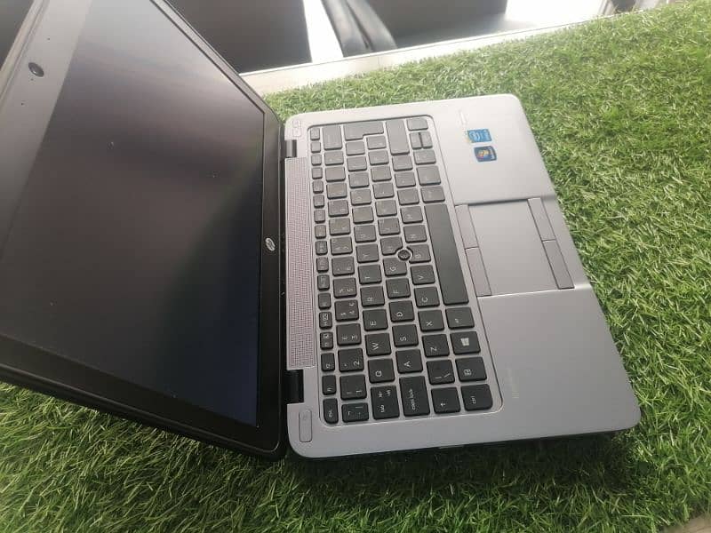 Hp 820 G2 i5 5th gen 1