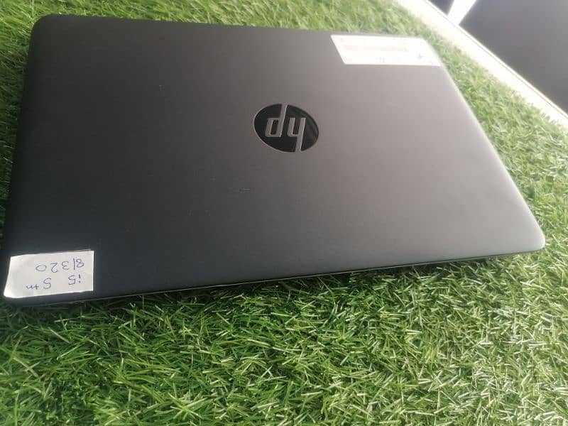 Hp 820 G2 i5 5th gen 11