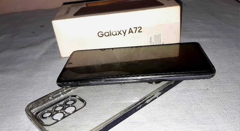 Samsung Galaxy A72 0
