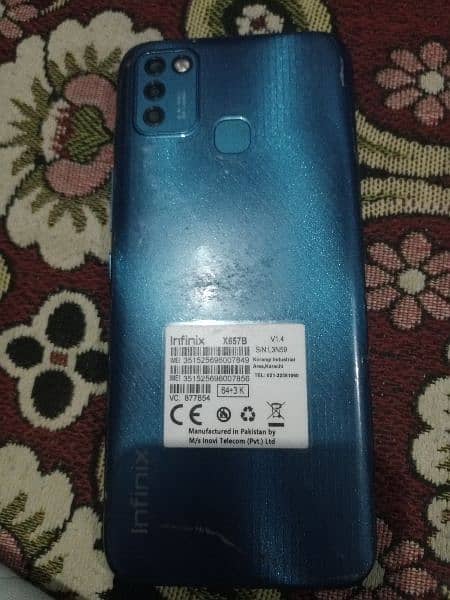 infinix smart 6 3/64 with box charger 7