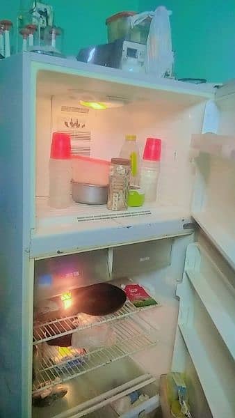 d. forest fridge good condition urgent sale 3
