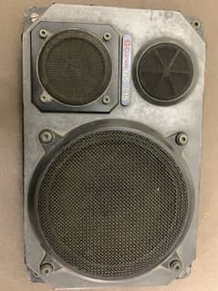 Original Clarion GS-150 speakers with sub woofers