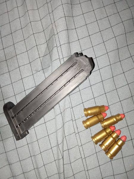 6 shell and bullet,magazine,silencer. only serious dealers. fix price. 2
