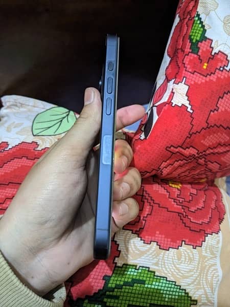 Iphone 15 pro Factory Unlocked 3
