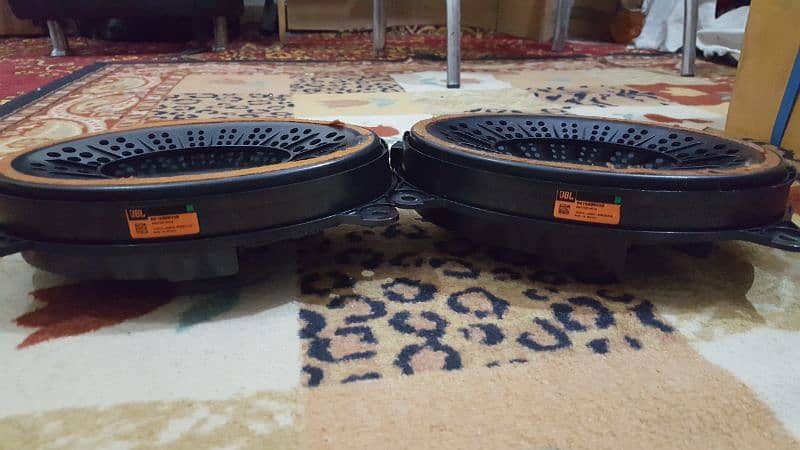 Original imported branded Geniune JBL Mexico spekaers for can & home 10