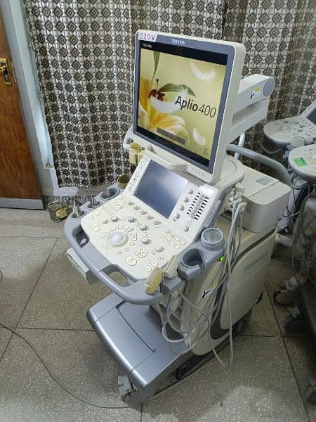 Ultrasound Machine 18
