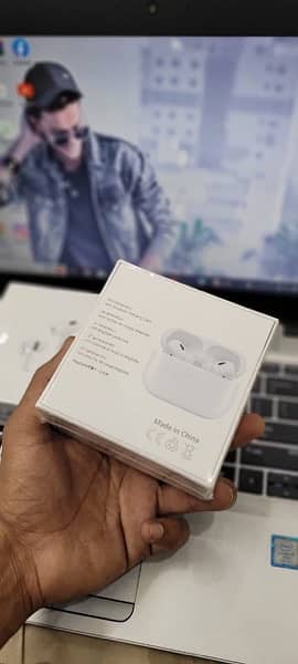 Samsung s20 fe 5G | Approved | free airpods pro 2nd gen. | minor shade 2