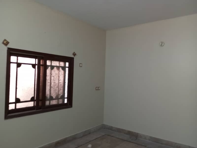3 bed DD 1st floor portion available for rent 0