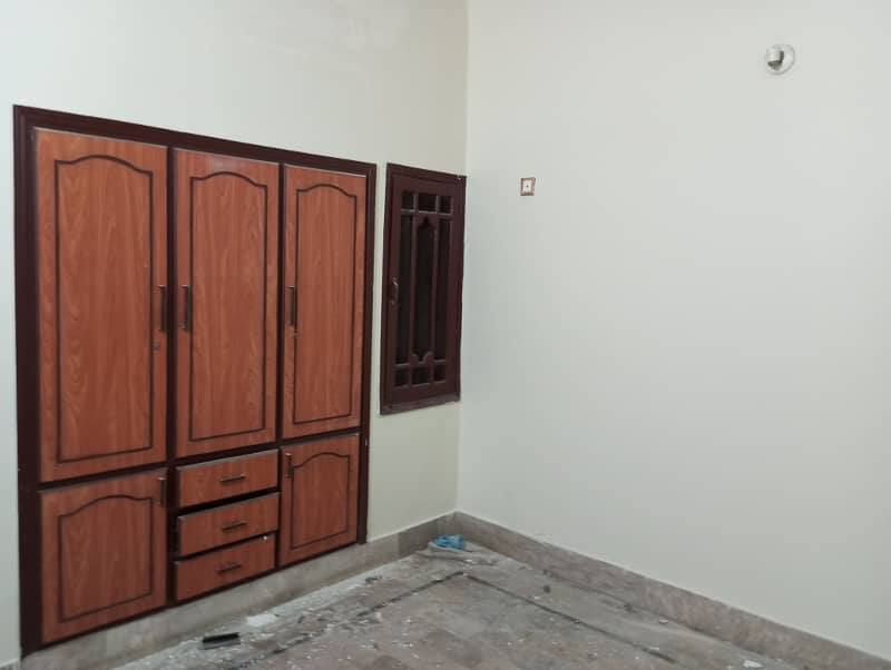 3 bed DD 1st floor portion available for rent 7