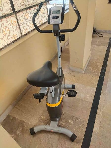Exercise cycle new condition 1