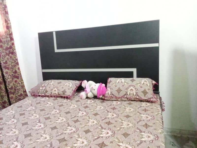 King Size Bed With Mattress 1