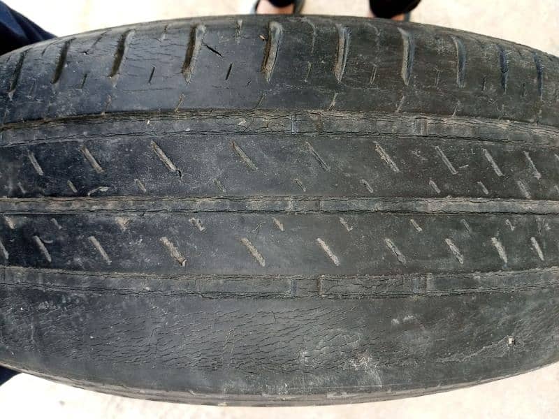 185/65R14 bridgestone tyre 4