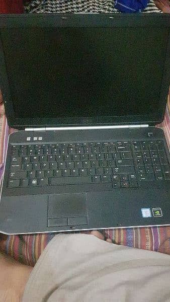 Dell e5520 1