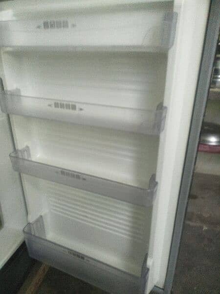 Dawlance fridge medium size 3