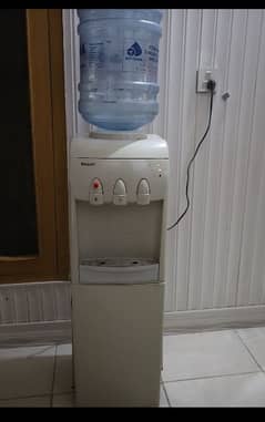 Orient 3 tap water dispenser beige Colour 0