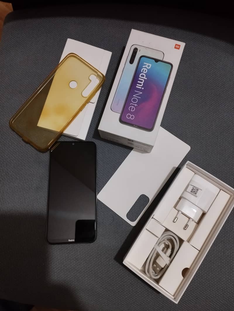 Xiaomi Redmi Note 8 phone with original charger and box 9