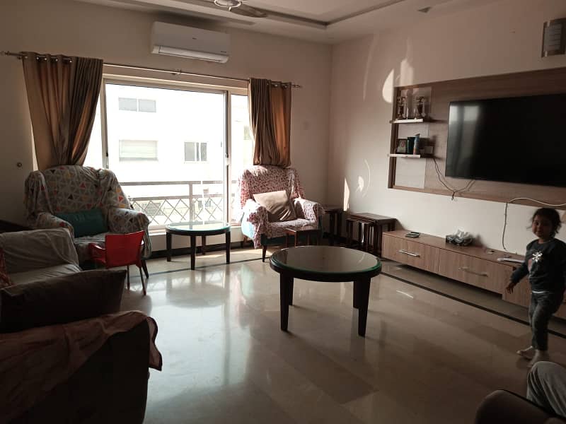 KANAL UPPER PORTION AVAILABLE FOR RENT 3