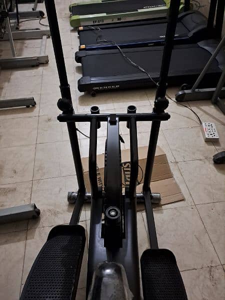 treadmill 0308-1043214 /cycles/ electric treadmill / runner 12