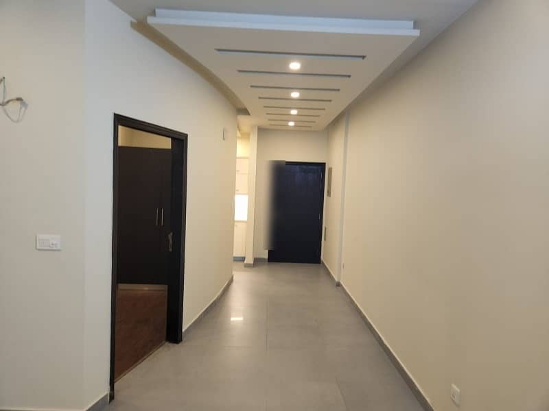 1233 Square Feet Flat available for sale in Zarkon Heights if you hurry 7