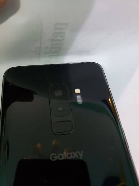 samsung galaxy s9 plus. like as new. non pta approved 4