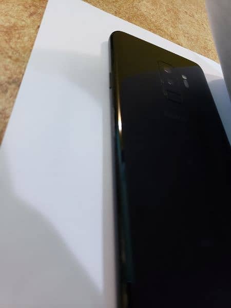 samsung galaxy s9 plus. like as new. non pta approved 5