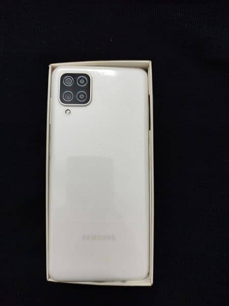Samsung A12 8