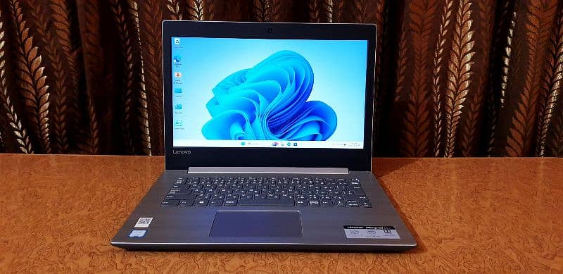 Laptop Lenovo i5, 8th Gen | Quad Core | Slim Lightweight 10