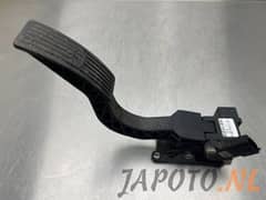 Hyundai Terracan Accelerator throttle pedal