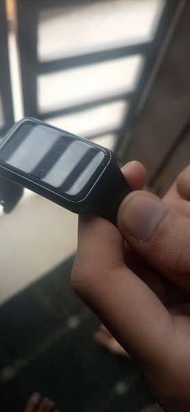 Huawei band 7 condition 8/10 urgent saleee 2